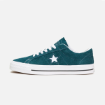 green suede low-top lace-up unisex sneakers